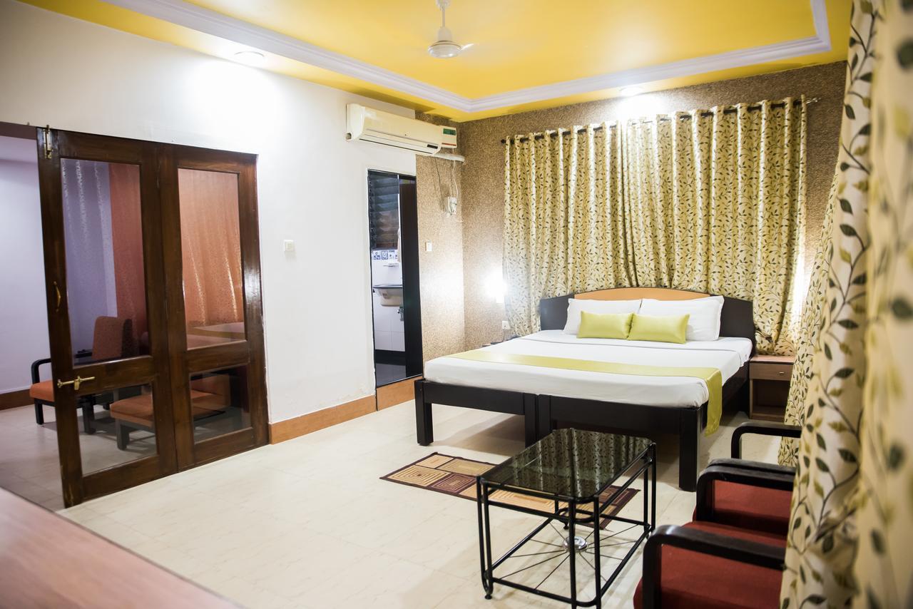 Hotel Tanish Madgaon Exterior photo